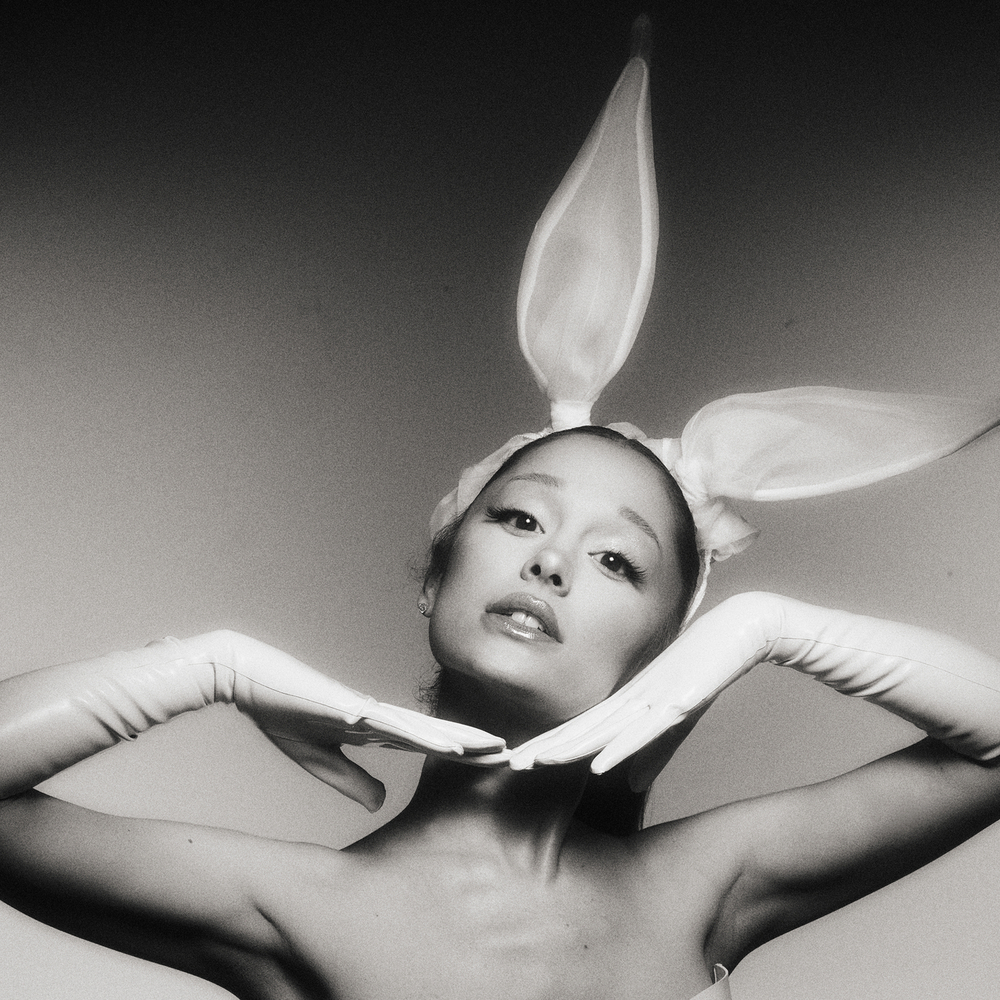 Ariana Grande, Dangerous Woman (Tenth Anniversary Edition) in High