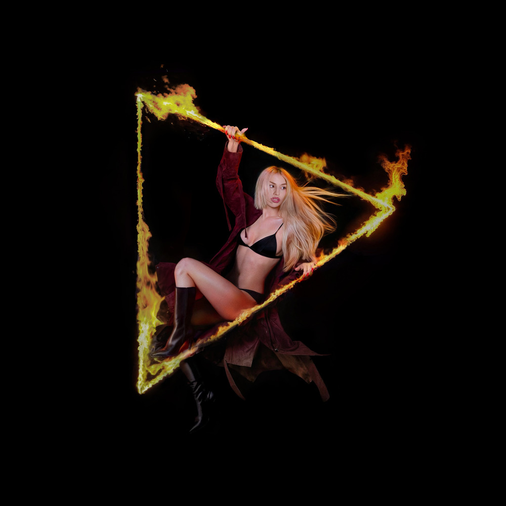 Ava Max, Don't Click Play in High-Resolution Audio - ProStudioMasters